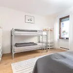Gemuetliche Und Guenstige Stadtwohnung Fuer 4 Personen In Apartament