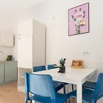 Gemuetliche Und Guenstige Stadtwohnung Fuer 4 Personen In Apartament Mayen