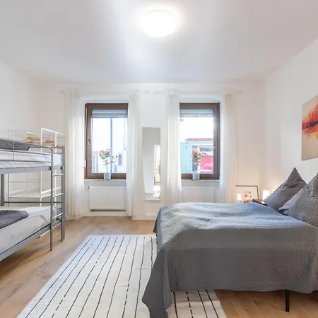 Gemuetliche Und Guenstige Stadtwohnung Fuer 4 Personen In Apartamento Mayen