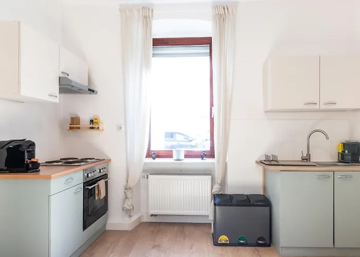 Gemütliche Und Günstige Stadtwohnung Für 4 Personen In *