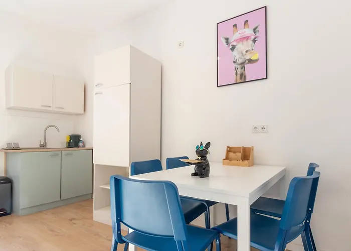 Gemütliche Und Günstige Stadtwohnung Für 4 Personen In Apartment Mayen